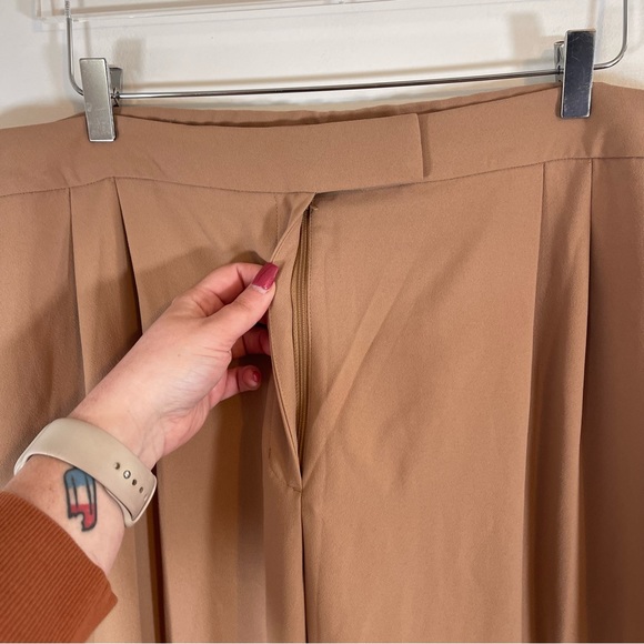NEW Express XL Camel Khaki High Rise Pull On Ankle Pleated Flowy Dress Pants - Picture 7 of 13